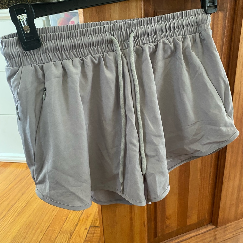 Women's Gray Elastic Waist Shorts